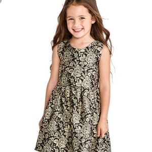 ⭐2x Host Pick⭐ NWT Brown and gold Jacquard Dress 4T